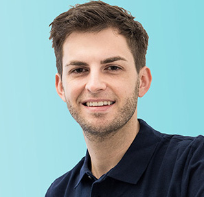 Dr. Hannes Trattner - "Bei LATIDO kann ich mit einem Knopfdruck bereits erstellte Dokumente einfach elektronisch an den Patienten senden. Das ist wesentlich einfacher und schneller als E-Mails zu verschicken und zudem auch noch datenschutzkonform."